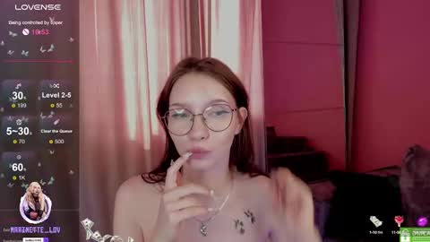 mari_nett online show from March 10, 9:34 am