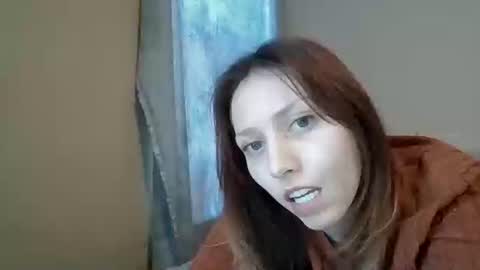 Mariah online show from December 12, 5:26 pm