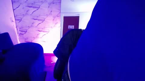 mariana01_m online show from February 9, 1:59 pm