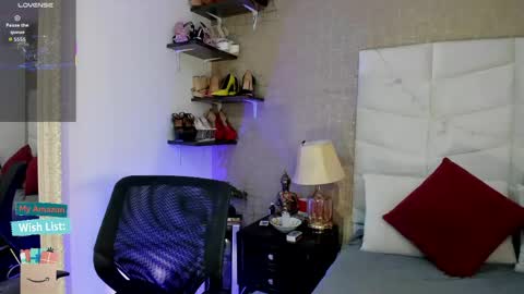 Mar y online show from April 29, 3:06 pm