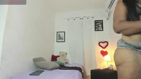 mariana_villa3 online show from June 24, 2:46 pm
