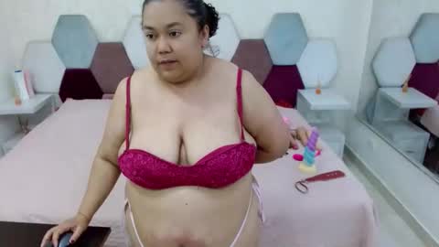 mariana online show from February 6, 6:54 pm