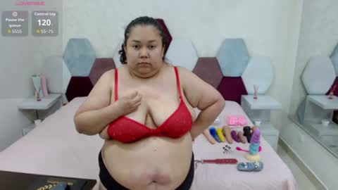 mariana online show from July 31, 1:17 am