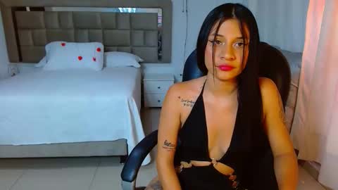 mariana online show from April 29, 4:12 pm
