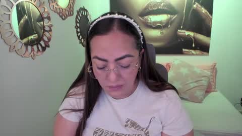 Mariana Lopez online show from June 18, 10:37 pm