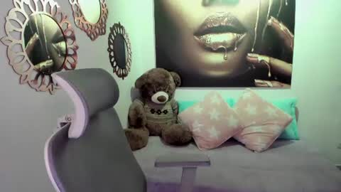 Mariana Lopez online show from July 23, 1:52 am