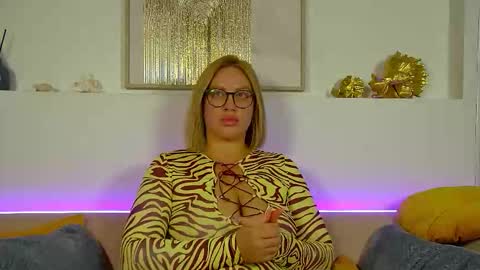 Maria online show from October 10, 7:14 am