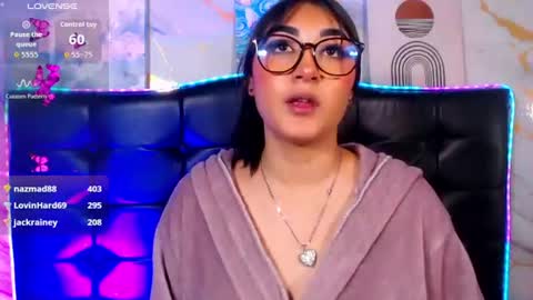 Marian online show from June 20, 11:33 pm