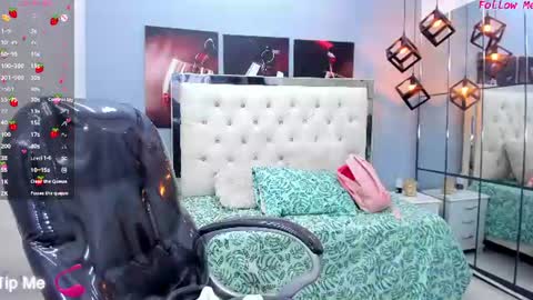 Marian Sexy online show from July 21, 12:40 pm