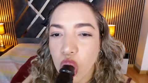 marie_hss online show from May 28, 7:56 pm