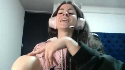 Mariie online show from February 22, 2:28 am