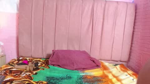 marielahorny303av online show from January 9, 2:11 pm