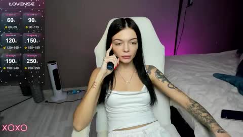 Maria  online show from October 17, 3:05 pm