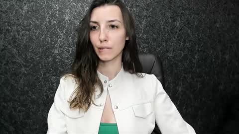 marielleanker online show from October 14, 3:04 pm