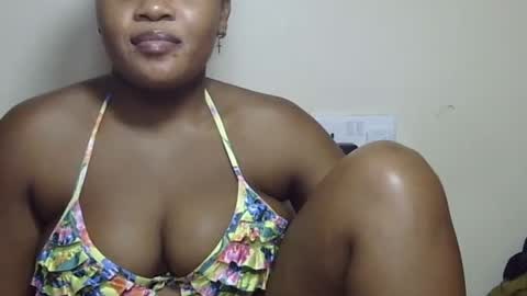 Marie online show from July 15, 9:30 pm