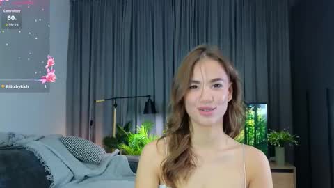 Sophia is hereTry my private online show from March 14, 3:21 am