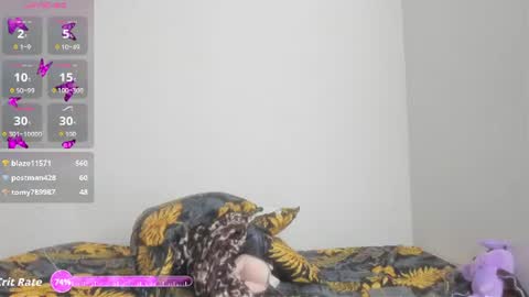 mariiahneedles online show from June 15, 2:25 am