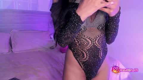 Snapshot of marijaneh chatting on December 6, 5:03 am Luna Dulk online show from December 6, 5:03 am