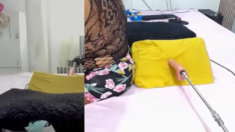 Snapshot of marilyn_16 chatting on October 12, 7:27 pm marilyn 16 online show from October 12, 7:27 pm