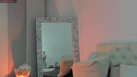 Marilyn online show from October 18, 11:20 pm