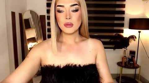 marina online show from February 9, 2:38 am