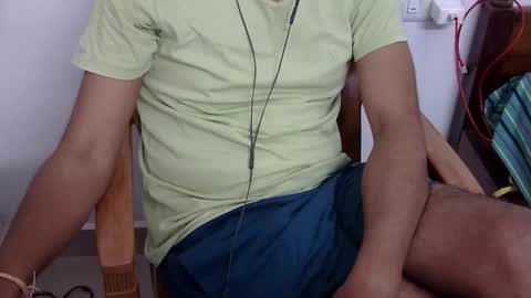 The SHY UncutBoy online show from February 1, 1:30 pm