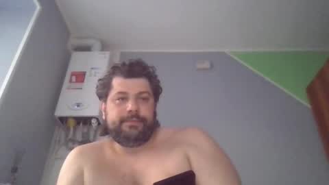 mark2985555 online show from April 2, 2:57 pm