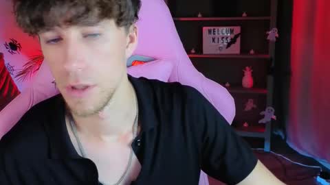 mark_caron online show from October 26, 8:19 pm