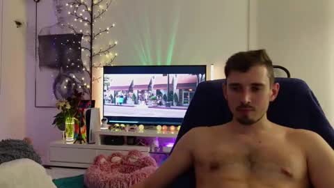 mark_hardman5 online show from November 4, 7:04 pm