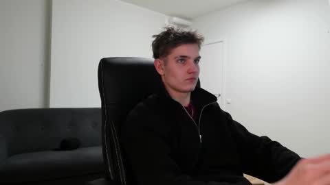 MARK KARSON online show from December 16, 7:26 am