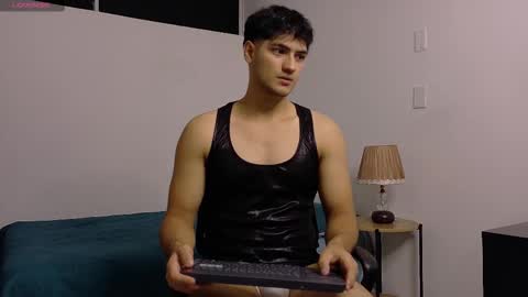 Antonio banderas online show from February 22, 11:18 pm