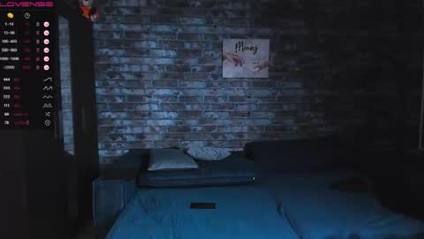 Mark online show from December 3, 3:51 am