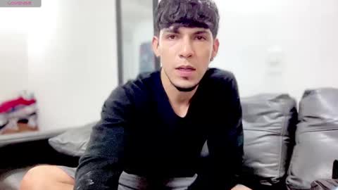 MODEL Mark Rut online show from February 20, 6:17 am