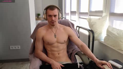 Mark online show from January 30, 8:32 am