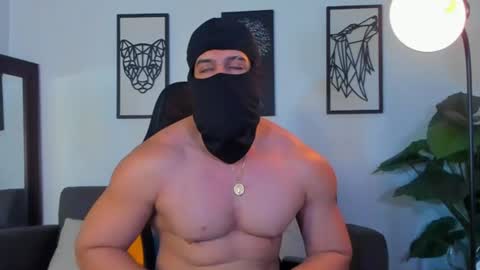 mark_x23 online show from July 7, 2:57 am