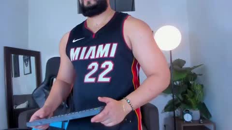 mark_x23 online show from May 1, 4:28 am