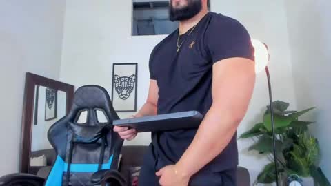 mark_x23 online show from May 5, 5:03 am