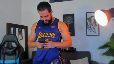 mark_x23 online show from July 5, 4:19 am