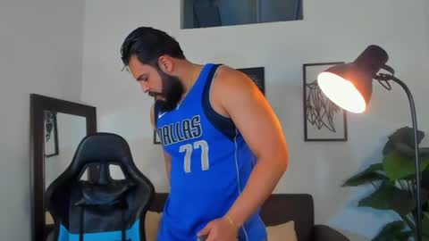 mark_x23 online show from June 18, 5:57 am