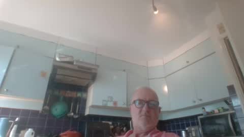 markandrew123 online show from July 15, 4:00 pm