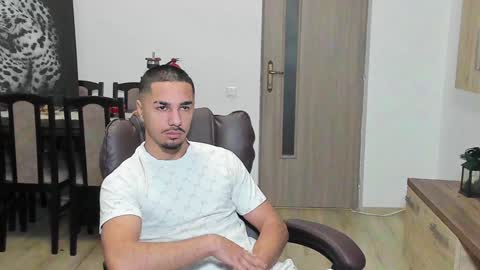 Tison online show from December 17, 4:56 am