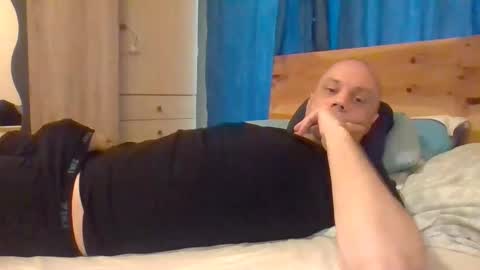Snapshot of markus_7 chatting on September 25, 1:29 pm markus_7 online show from September 25, 1:29 pm