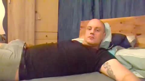 Snapshot of markus_7 chatting on October 15, 2:37 am markus_7 online show from October 15, 2:37 am
