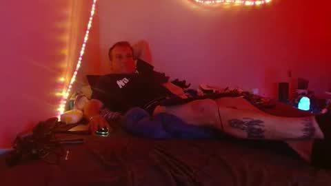 markymark101825061 online show from January 26, 2:35 am