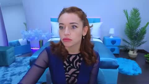 Snapshot of marladewis chatting on October 1, 11:42 am MarlaDewis online show from October 1, 11:42 am