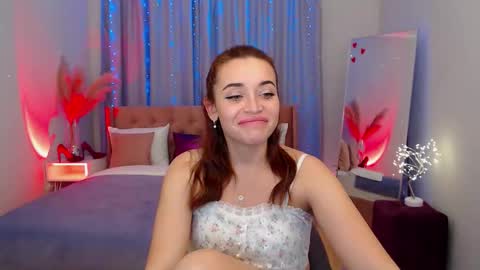 Snapshot of marladewis chatting on October 16, 8:51 pm MarlaDewis online show from October 16, 8:51 pm