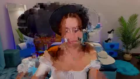 Snapshot of marladewis chatting on September 21, 8:02 pm MarlaDewis online show from September 21, 8:02 pm