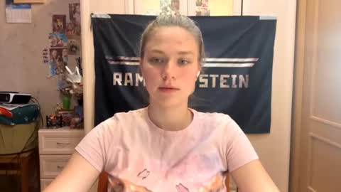 Codi online show from July 20, 11:39 pm