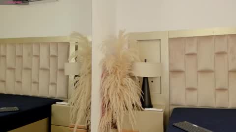 maroxcute online show from November 17, 4:31 pm