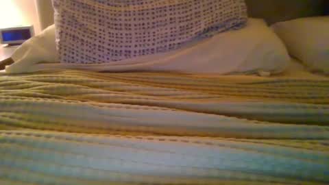 Jess and Nick online show from December 17, 4:01 am